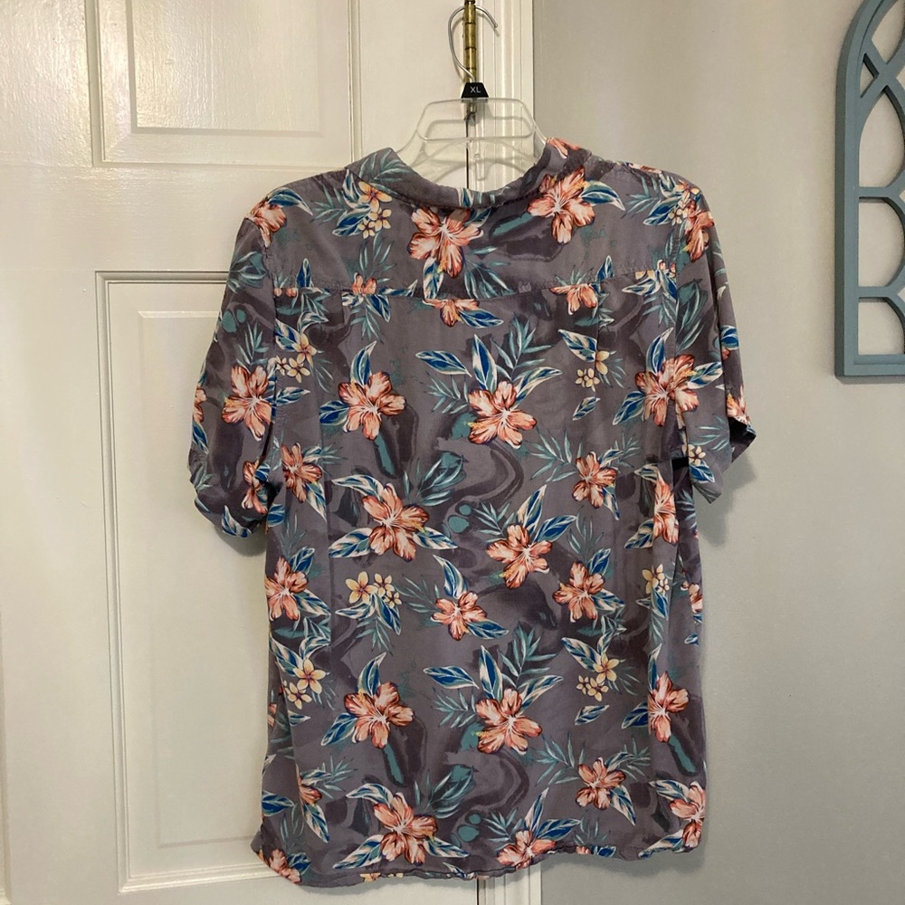 Vintage Havana Floral Button-Down Shirt - Gray and Blue - Picture 3 of 3